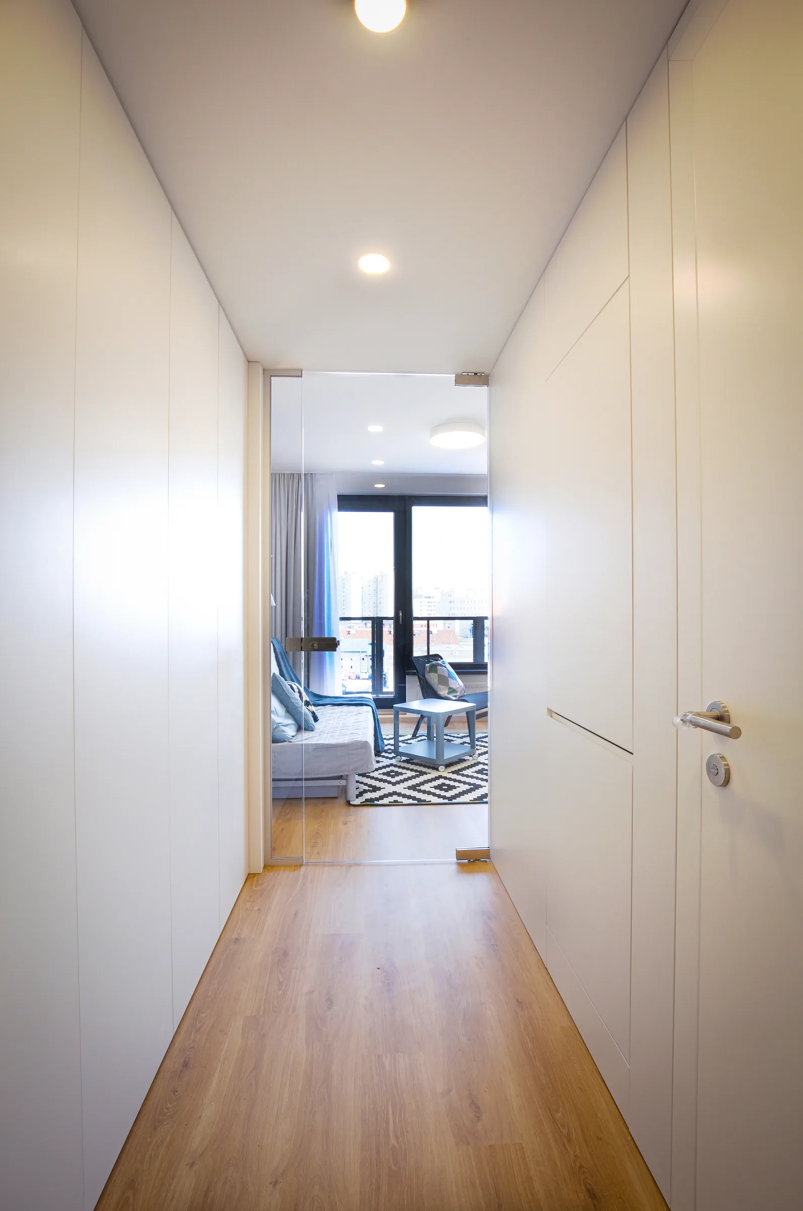 Flat 75