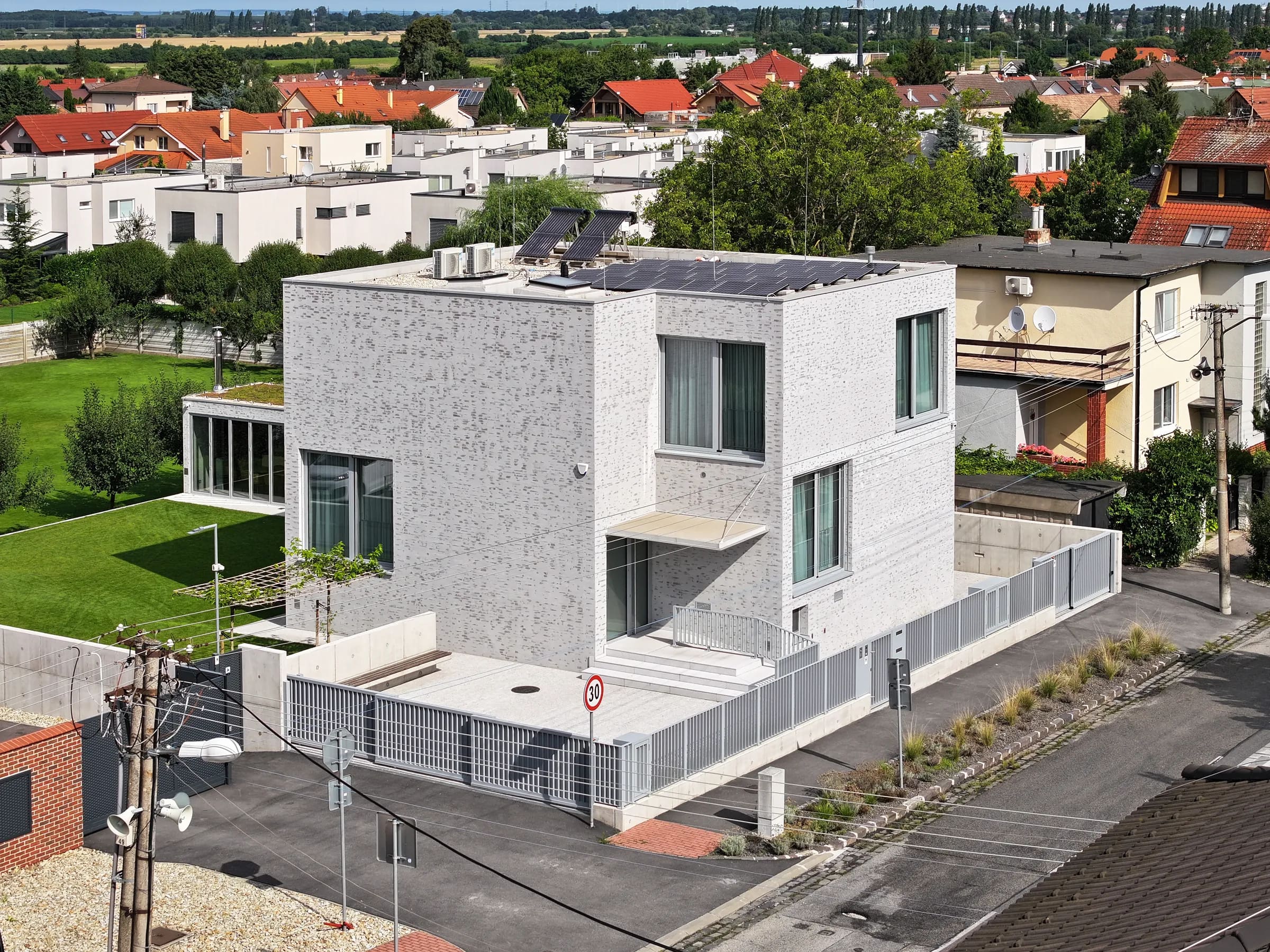 Family House in Záhorská Bystrica