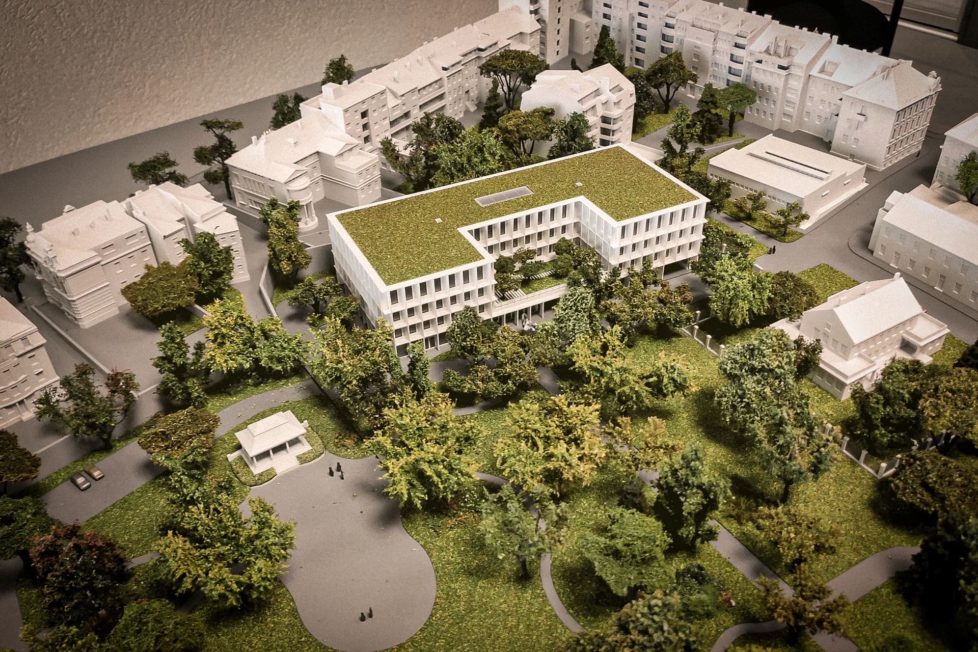 Government Office, competition entry